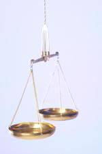 Balance_scale_2